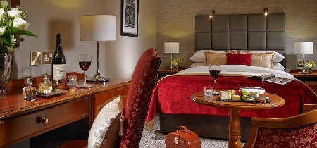 Buswells Hotel
